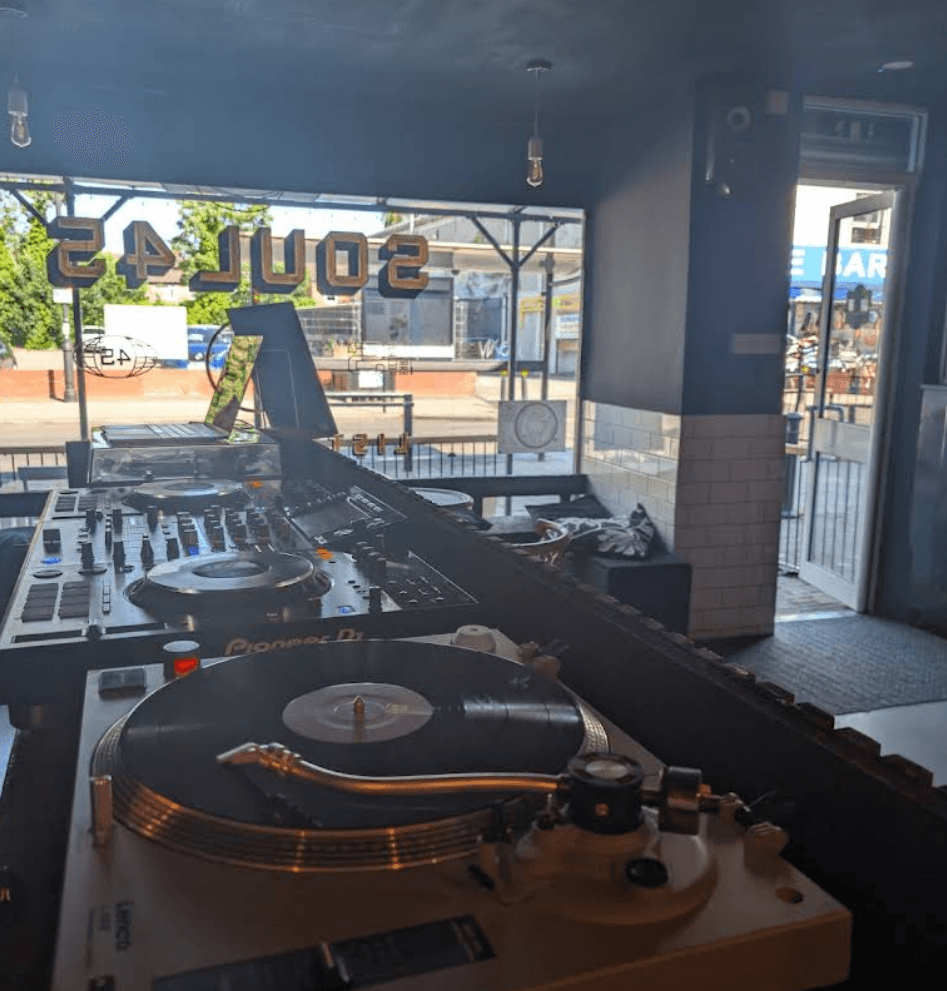 Turntable decks set up at Soul 45